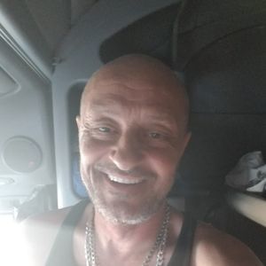 Meet your Posher, Craig